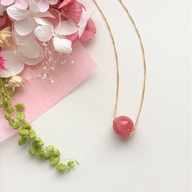 インカローズネックレス